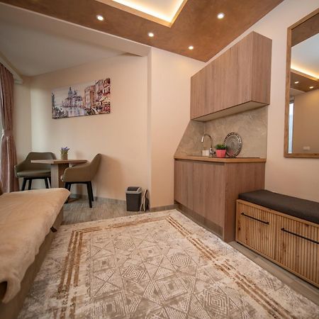 Sm Exclusive Apartments Високо Экстерьер фото